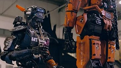 Chappie'den Yeni Bir Fragman Daha! haber görseli