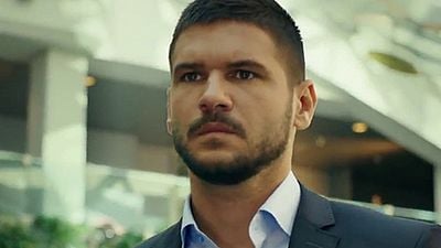 Tolgahan Sayışman'dan Yeni Dizi: Asla Vazgeçmem haber görseli