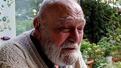 Süper Baba Oyuncularından Aytaç Yörükaslan Hayatını Kaybetti haber görseli