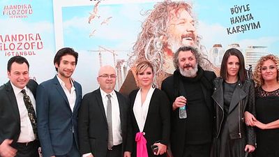Mandıra Filozofu'na İstanbul Kitaplı Gala! haber görseli