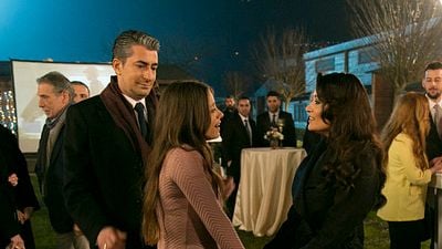 Paramparça Dünkü Bölümüyle Yine Zirvede! haber görseli