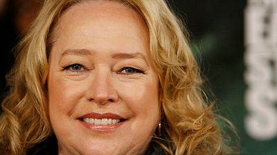Kathy Bates American Horror Story'ye Geri Dönüyor! haber görseli
