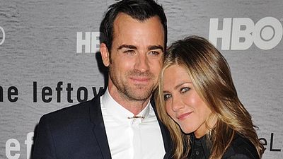 Jennifer Aniston Justin Theroux'yla Evlendi! haber görseli