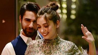 Kadir Doğulu Ve Neslihan Atagül Nişanlandı!
 haber görseli