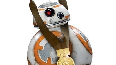 Jurassic World'ten Star Wars'a Tebrik Mesajı! haber görseli