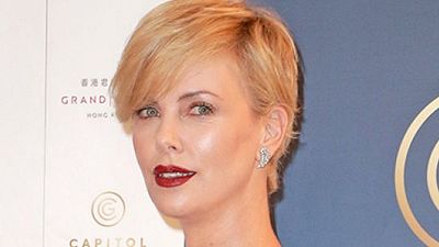 David Fincher Ve Charlize Theron’dan Yeni Dizi Geliyor!
 haber görseli