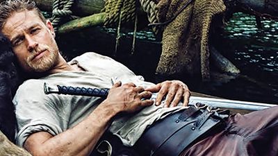 Kral Arthur 2017'ye Ertelendi! haber görseli