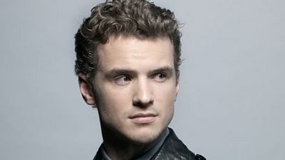 Freddie Stroma, H.G. Wells’i Canlandıracak	
 haber görseli