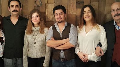 Yönetmen ve Oyuncuları Senarist Filmini Anlattı! haber görseli