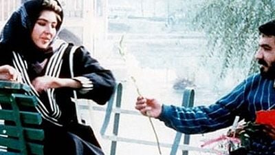 İran'ın Yasaklı Filmi 26 Yıl Sonra Antalya'da İzlenecek! haber görseli