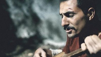 "Aşık" Bugün Sinemalarda! haber görseli