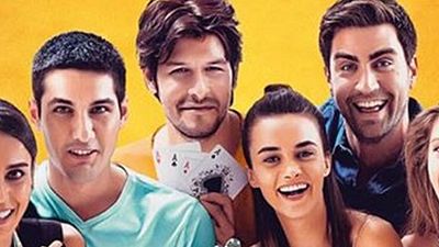 "Biz Size Döneriz" Filminden Yeni Poster Geldi! haber görseli