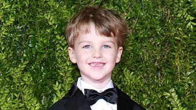 Genç Sheldon Kim Olacak? haber görseli