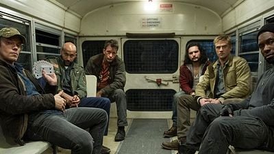 Predator Setinden Yeni Fotoğraf Geldi. Alfie Allen ve Thomas Jane İş Başında!