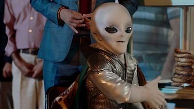 "Kolonya Cumhuriyeti" Bugün İtibariyle Sinemalarda! haber görseli