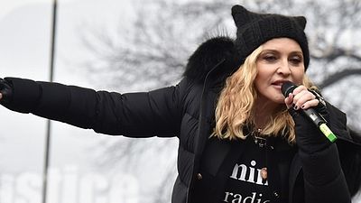 Madonna, 'Blonde Ambition' Biyografisine Karşı Çıktı! haber görseli