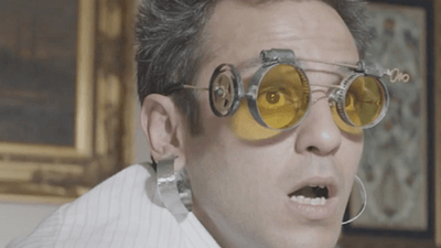 Onur Ünlü’nün Yazıp Yönettiği İnternet Dizisi Görünen Adam’ın Fragmanı Yayınlandı! haber görseli