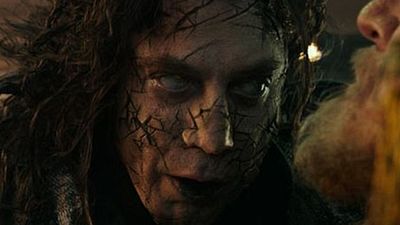 Karayip Korsanları Filminden Yeni Klip Geldi! haber görseli