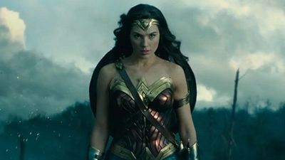 "Wonder Woman" Rekor Kırmaya Devam Ediyor! haber görseli