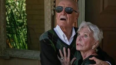 Stan Lee'nın Eşi Joan Lee Hayata Veda Etti haber görseli
