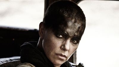 Charlize Theron "Mad Max" Filmi İstiyor!