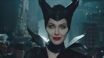 Angelina Jolie “Maleficent 2” Filmiyle Geri Dönüyor!