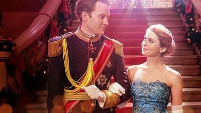 Netflix'in A Christmas Prince için Attığı Tweet Tartışma Yarattı haber görseli