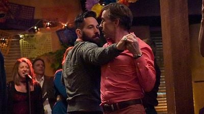 Yıldız Kadrolu Komedi “Ideal Home”dan Yeni Poster Var! haber görseli