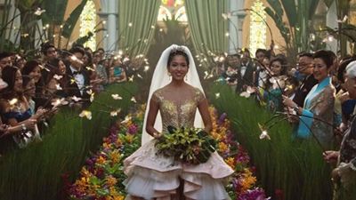 Romantik Komedi "Crazy Rich Asians"tan İlk Tanıtım Geldi!