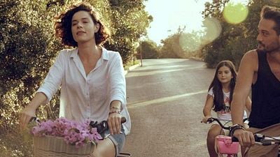 "Deniz ve Güneş" İçin Mendillerinizi Hazırlayın haber görseli