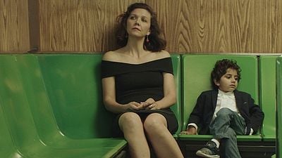 Maggie Gyllenhaal “The Kindergarten Teacher”da Takıntısına Yenik Düşüyor! haber görseli