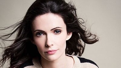 ‘Arrowverse’ Buluşmasının Lois Lane’i Elizabeth Tulloch Oldu haber görseli