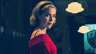 ‘Chilling Adventures of Sabrina’ya 2 Sezon Onayı Birden! haber görseli