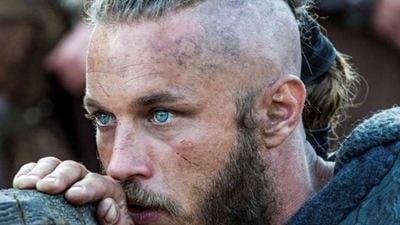 Travis Fimmel’ın Yeni Dizisi ‘Raised by Wolves’ Oldu