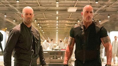 Dwayne Johnson ve Jason Statham’lı “Hobbs and Shaw”dan İlk Poster Geldi! haber görseli
