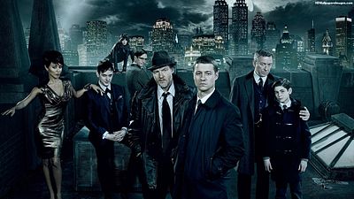 'Gotham'ın Yeni Afişinde The Dark Knight Var! haber görseli