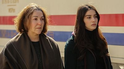 Sumru Yavrucuk ve Özge Gürel'li "Annem"den Teaser! haber görseli