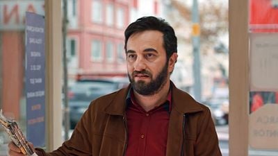 Cem Gelinoğlu Başrollü "Aykut Enişte"den Fragman! haber görseli