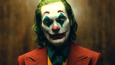 Joaquin Phoenix, "Joker"in Diğer DC Filmlerinden Farkını Açıkladı haber görseli