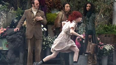 Emma Stone, "Cruella"da Kızıl Saçlı Oldu! haber görseli