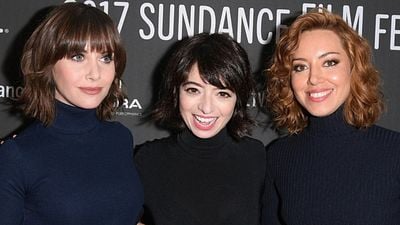 Alison Brie ve Aubrey Plaza, ‘Happiest Season’ın Kadrosuna Dahil Oldu haber görseli