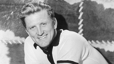 Usta Oyuncu Kirk Douglas Hayatını Kaybetti haber görseli
