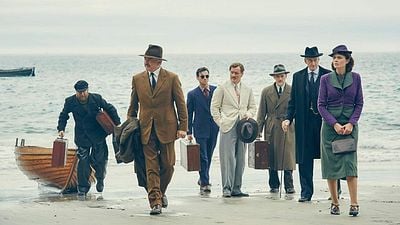 Agatha Christie'nin "And Then Then Were None"ı Film Oluyor! haber görseli