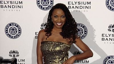 ‘Shameless’ın Yıldızlarından Shanola Hampton, NBC Komedisi ‘Night School’da Yer Alacak haber görseli