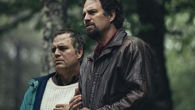 HBO,  Mark Ruffalo'lu ‘I Know This Much Is True’nun Prömiyer Tarihini Erteledi haber görseli