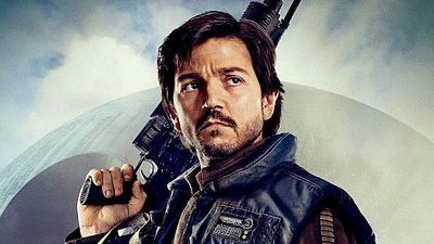 Diego Luna, Karantinada 'Chernobyl'ı İzlemenin Büyük Bir Hata Olduğunu Söyledi haber görseli
