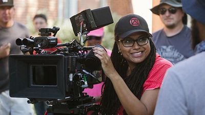 Guillermo Del Toro ve Patty Jenkins, Ava DuVernay'ın Tweet Etkinliğine Katılacak haber görseli