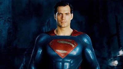 Henry Cavill, Superman Rolüne Dönmek İçin Görüşmeler Yapıyor! haber görseli