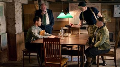 AMC Platformu Sundance Now, Soğuk Savaş Dizisi 'Shadow Lines'ı Satın Aldı haber görseli