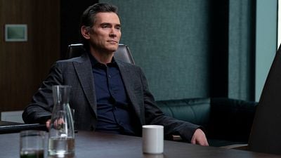 Apple TV Plus, Yayın Hayatının İlk Emmy Ödülü'ne Kavuştu haber görseli